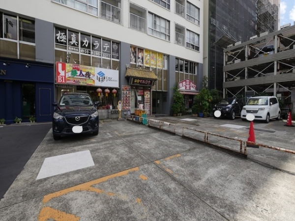 駐車場イメージ3