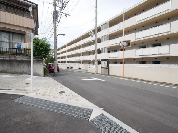 駐車場イメージ3
