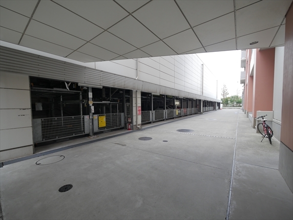 駐車場イメージ3