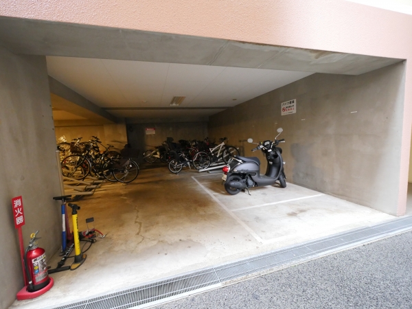 駐車場イメージ3