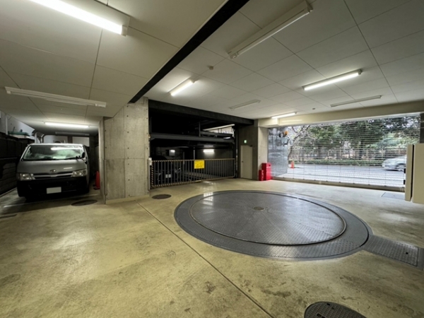 駐車場イメージ4