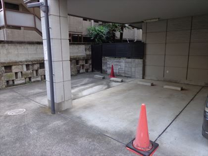 駐車場イメージ4