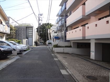 外苑フラット駐車場