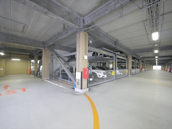 駐車場イメージ4