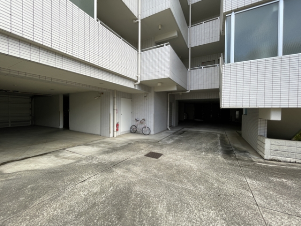 駐車場イメージ4
