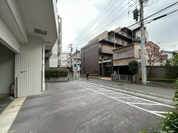 駐車場イメージ4