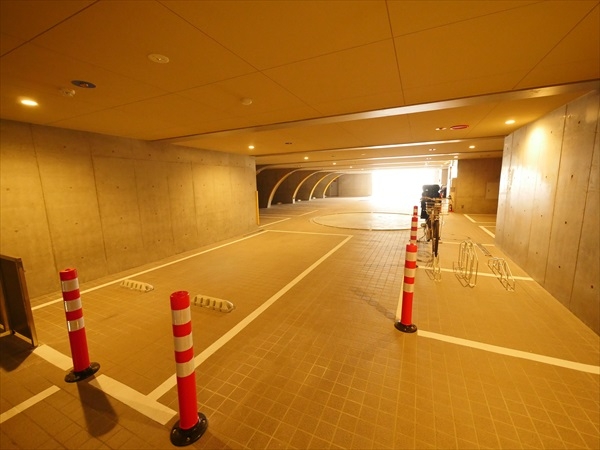 駐車場イメージ2