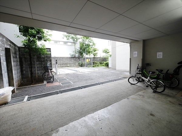 駐車場イメージ4