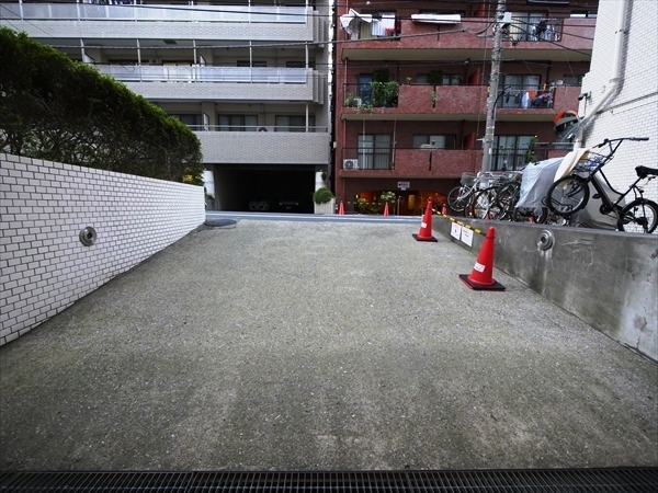 駐車場イメージ4