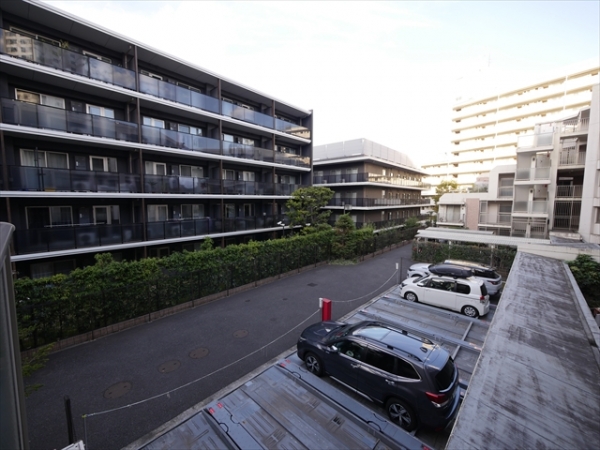駐車場イメージ4