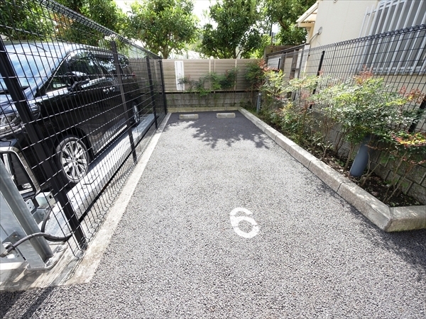 駐車場イメージ4