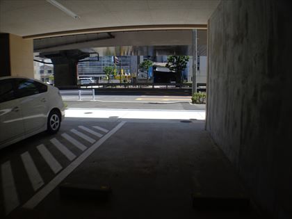 駐車場イメージ4