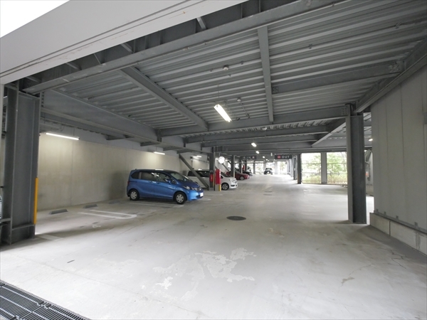 駐車場イメージ4