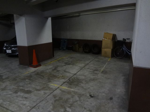 駐車場イメージ3