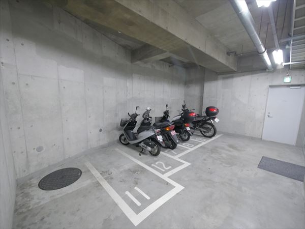 駐車場イメージ6