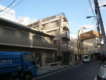 ポローニア四谷　