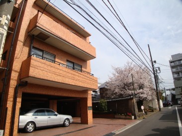 南青山パークハイツ