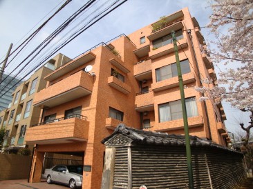 南青山パークハイツ
