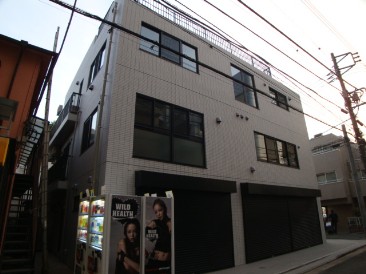 ヴィラ代々木Ⅲ　(事務所・店舗)