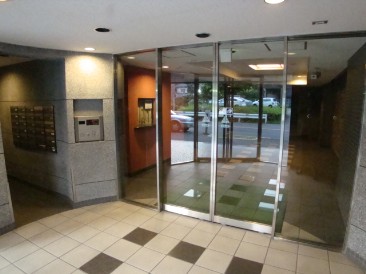 アールヴェール新宿弁天町