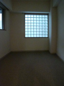 アールヴェール新宿弁天町