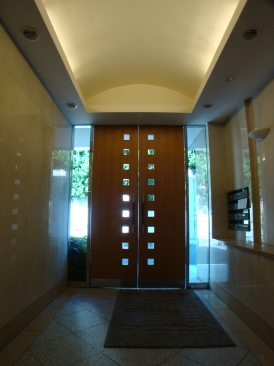 ケイズ表参道　（Ｋ'ｚ ｏｍｏｔｅｓａｎｄｏ）