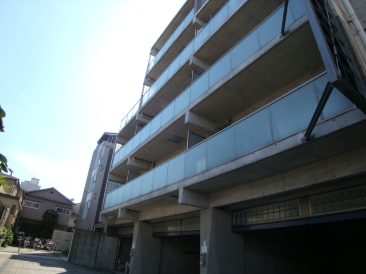 エステート左門　（ESTATE SAMMON ）