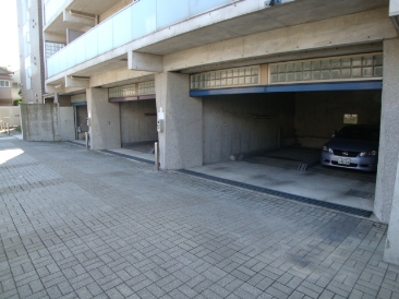 エステート左門　（ESTATE SAMMON ）