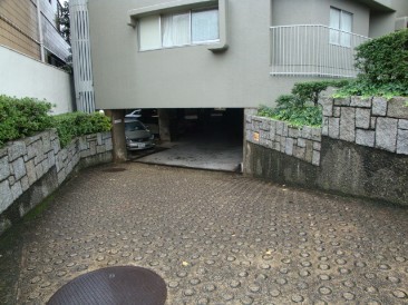 ドミサイル信濃町