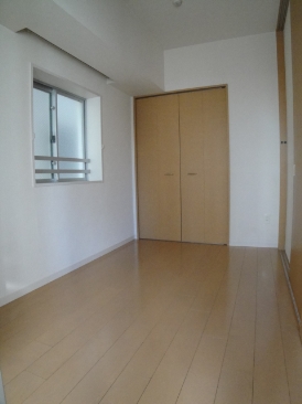 セントラルクリブ六本木　（Ｃｅｎｔｒａｌ　Ｃｒｉｂ　Ｒｏｐｐｏｎｇｉ）