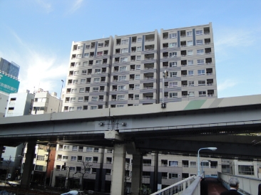 セントラルクリブ六本木　（Ｃｅｎｔｒａｌ　Ｃｒｉｂ　Ｒｏｐｐｏｎｇｉ）
