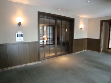 グランドメゾン南青山 （GRANDE MAISON MINAMI AOYAMA）