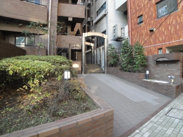 日神パレステージ西麻布