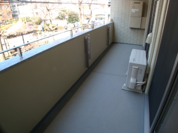 AZABU JUBAN TERRACE （麻布十番テラス）