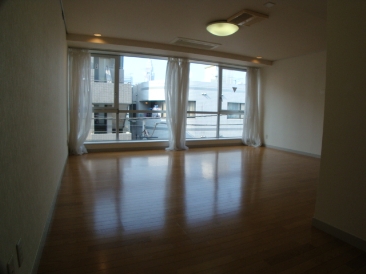 ＨＯＵＳＥ２７１７　（ハウス２７１７）
