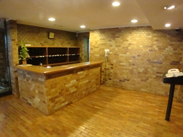 王子パレス青山　（ＯＪＩ　ＰＡＬＡＣＥ　ＡＯＹＡＭＡ）