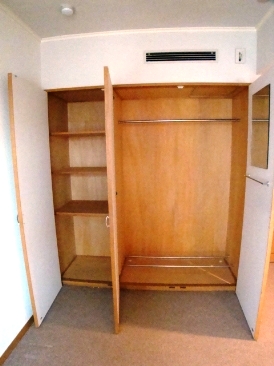 王子パレス青山　（ＯＪＩ　ＰＡＬＡＣＥ　ＡＯＹＡＭＡ）