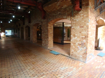 王子パレス青山　（ＯＪＩ　ＰＡＬＡＣＥ　ＡＯＹＡＭＡ）