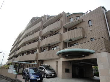 ライオンズガーデン初台
