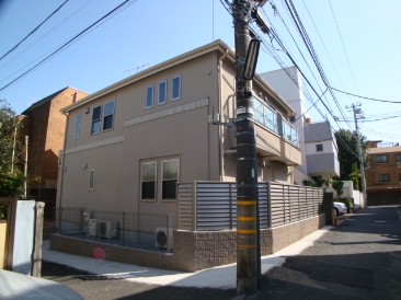 マルテーハイツ南青山　（テラスハウス）