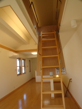 マルテーハイツ南青山　（テラスハウス）