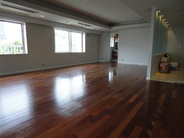 高樹町スカイマンション