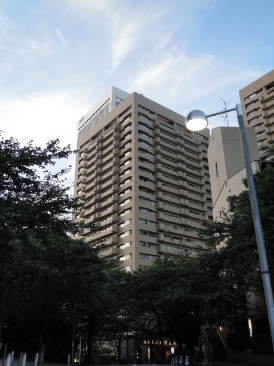 アークタワーズ （ARK TOWERS）