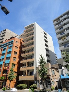 ドルチェ東京　八重洲通り