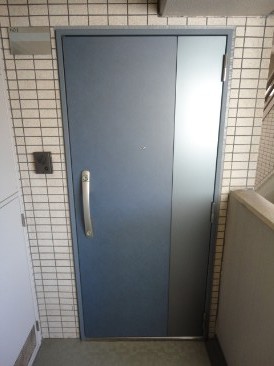 ドルチェ東京　八重洲通り