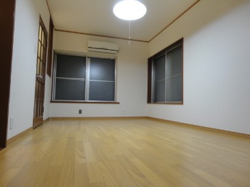 神宮前貸家