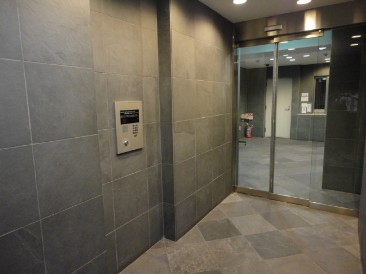 ファミール銀座イースト
