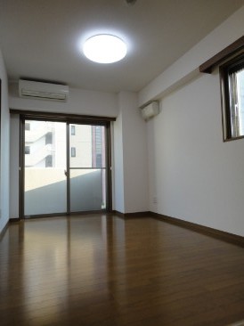 スカイコート銀座東壱番館