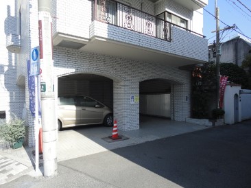 クラウン青山
