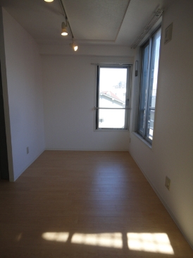 モデュロール三軒茶屋